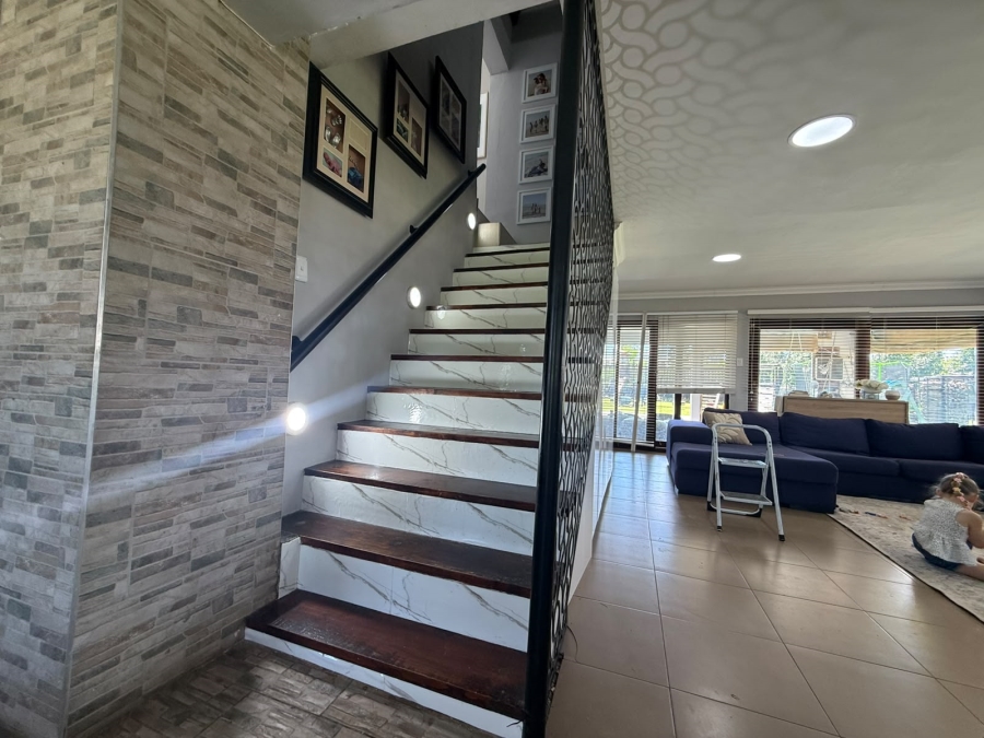 4 Bedroom Property for Sale in Roodewal Free State